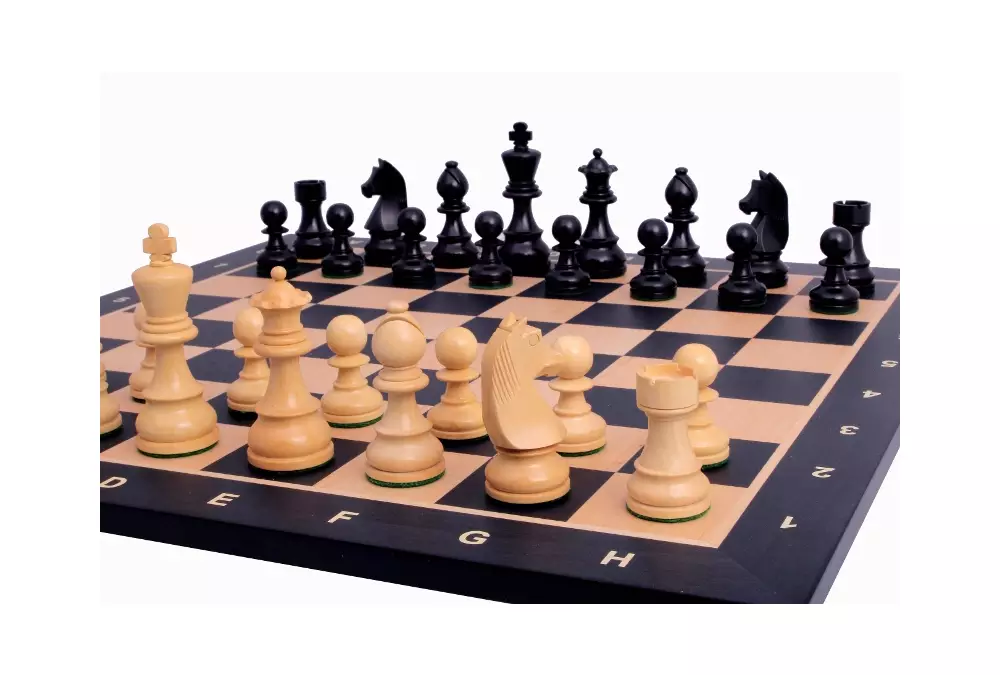 Zestaw szachowy Timeless - szachownica (pole 58mm), figury (król 96 mm)