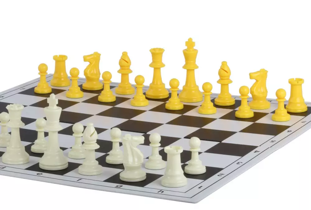Żółte bierki szachowe nr 6