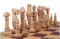 DUŻE SZACHY DĘBOWE (64,5x65cm) intarsjowane, rzeźbione, drewniane DUŻE SZACHY DĘBOWE (64,5x65cm) intarsjowane, rzeźbione, drewniane