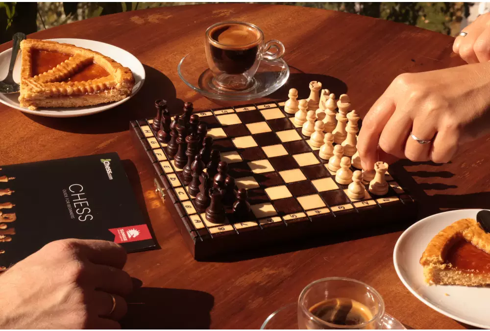 Drewniane szachy szkolne mini - wypalane