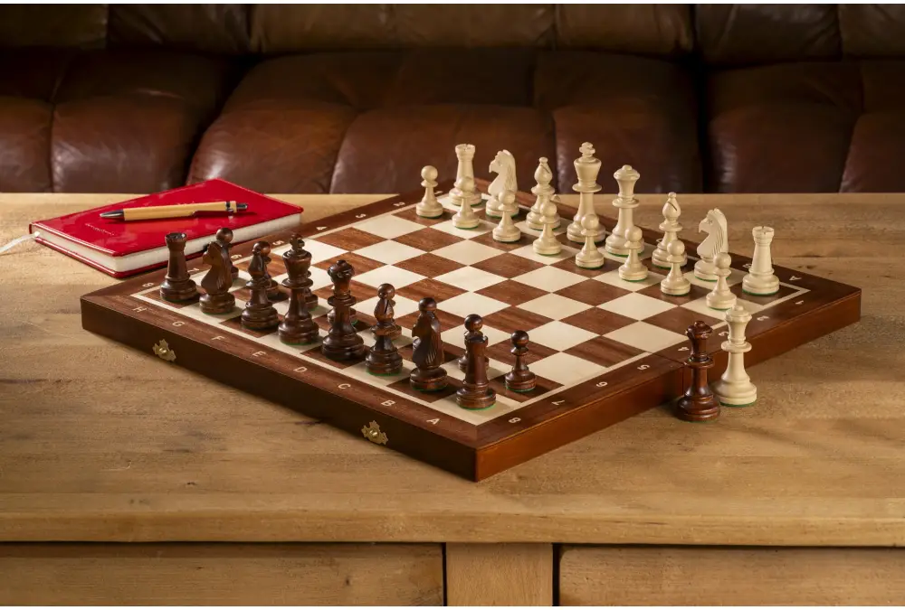 Szachy Turniejowe nr 5 (pole 50 mm, król 90 mm) intarsjowane z dodatkowymi hetmanami