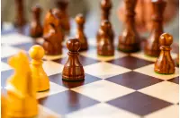 Drewniane figury szachowe DGT Modern do desek elektronicznych