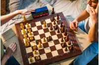 Drewniane figury szachowe DGT Modern do desek elektronicznych