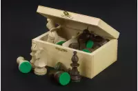 STAUNTON NR 5 w jasnej kasecie drewnianej STAUNTON NR 5 w jasnej kasecie drewnianej