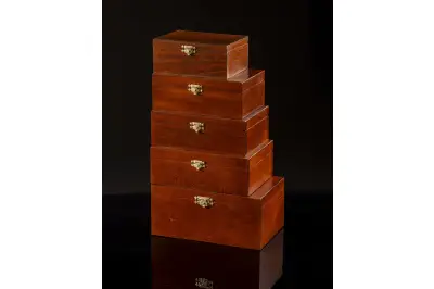 Drewniany kuferek do przechowywania figur Staunton nr 5 (wysokość króla 90 mm)