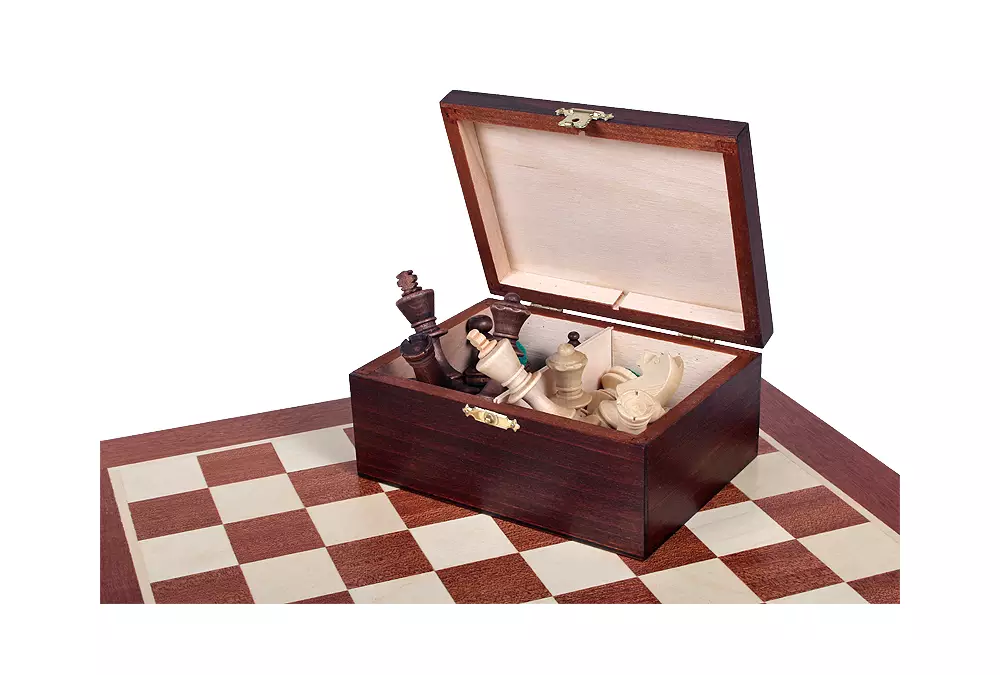 Drewniany kuferek No7 z figurami Staunton