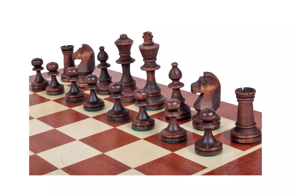 Drewniany kuferek No7 z figurami Staunton