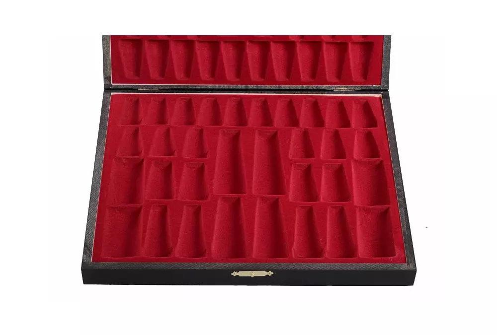 Kasetka drewniana Lux Black na figury No 5