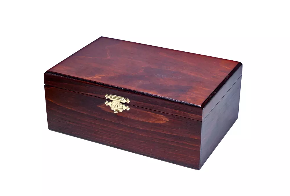 Kuferek drewniany do figur Staunton nr 6 lub 3,75'' w kolorze mahoniowym