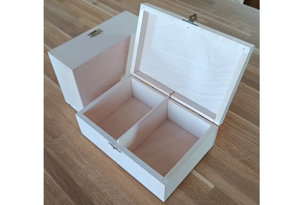 Drewniany kuferek do przechowywania figur Staunton nr 5 (wysokość króla 90 mm) - surowe drewno