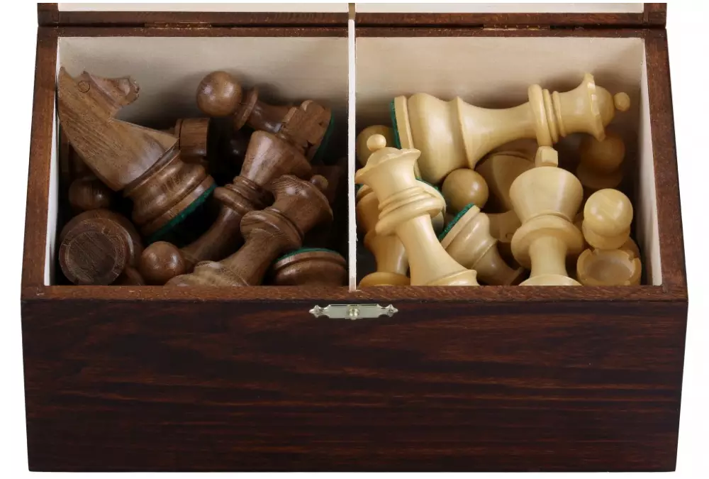 Kuferek na figury nr 8