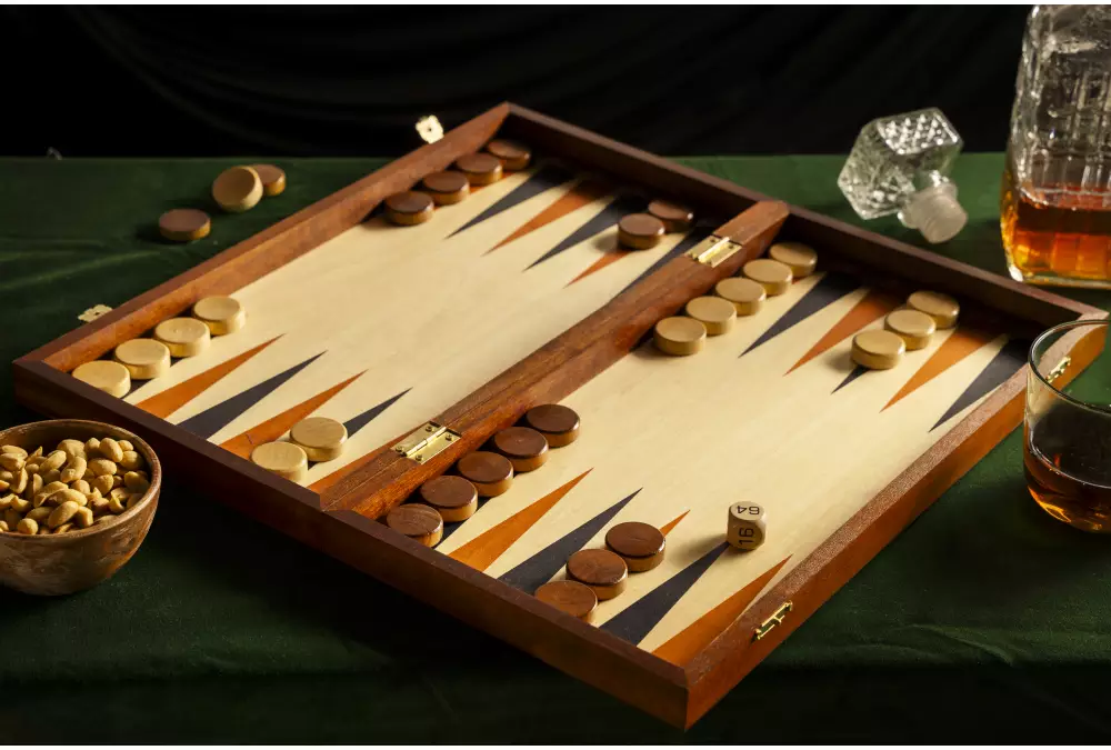 Turniejowe nr 4 SZACHY+WARCABY+ BACKGAMMON