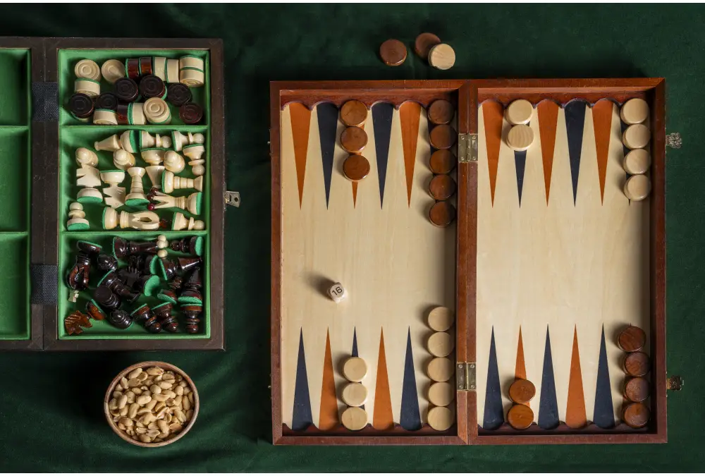 Turniejowe nr 4 SZACHY+WARCABY+ BACKGAMMON
