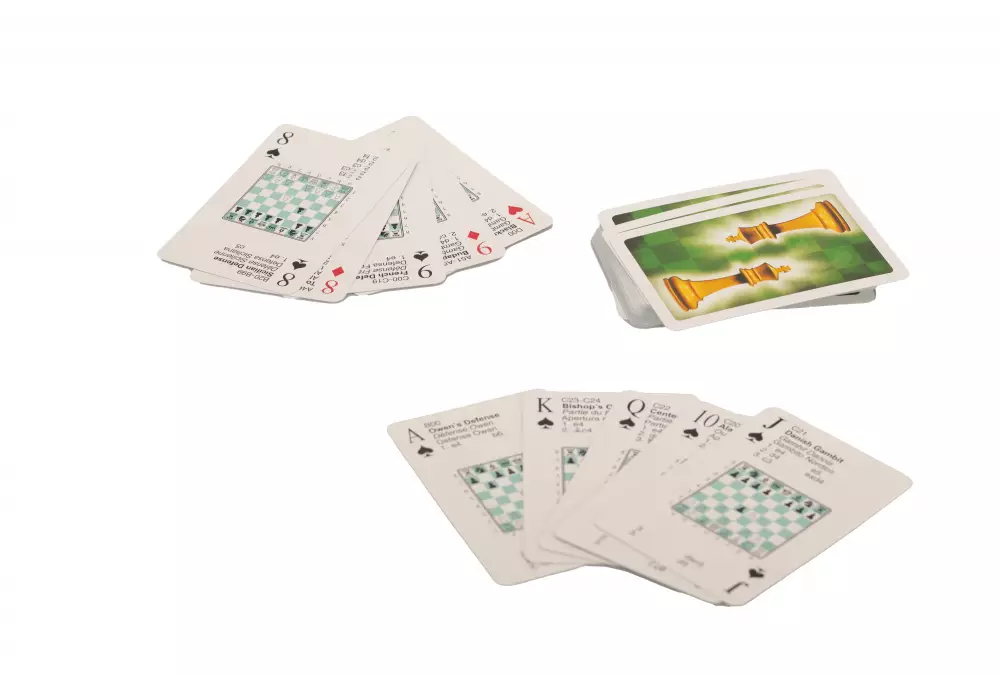 Karty 2 w 1 - klasyczne karty do gry + debiuty szachowe