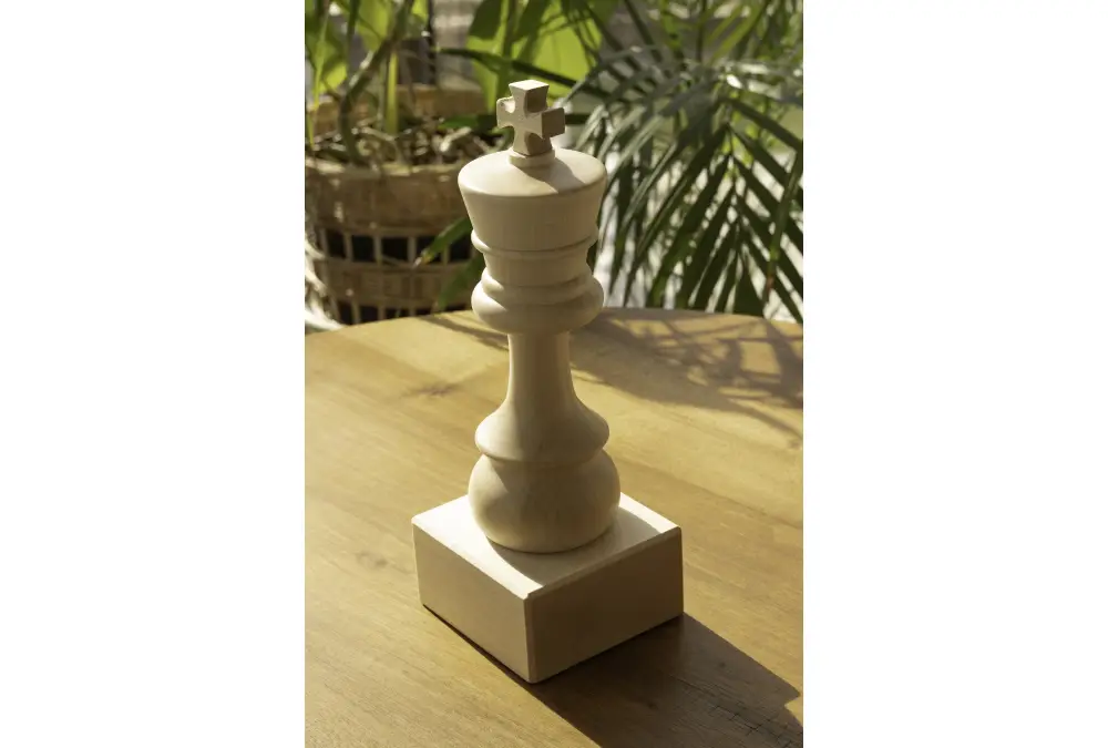 Puchar szachowy drewniany - Biały król ( cm)