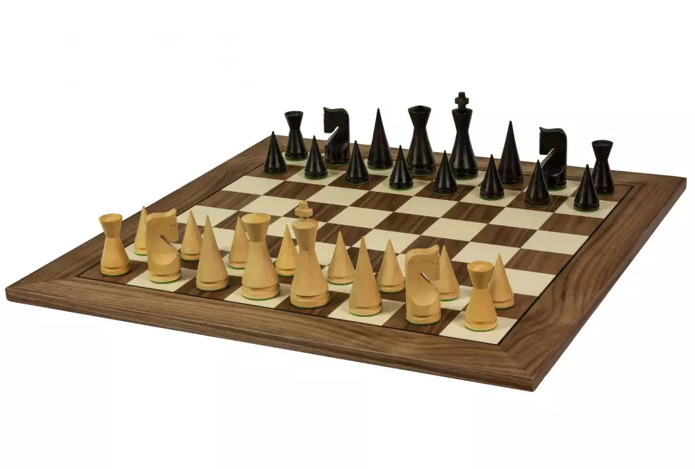 Deska szachowa nr 5+ z czarną ramką (bez opisu) orzech/klon (intarsja) - Ekskluzywna