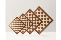 Deska szachowa nr 5 (bez opisu) mahoń/klon (intarsja) Deska szachowa nr 5 (bez opisu) mahoń/klon (intarsja)