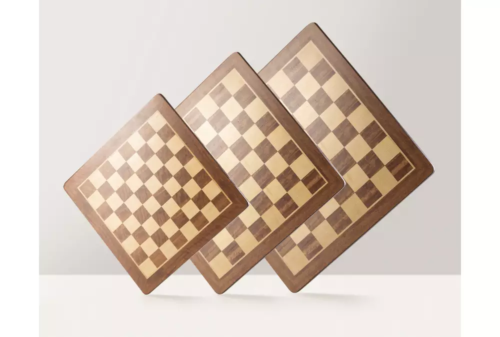 Deska szachowa nr 5+ (bez opisu) paduk/klon (intarsja) - okrągłe rogi