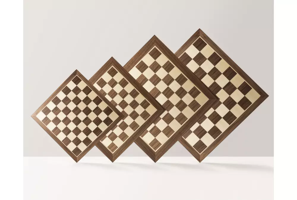 Deska szachowa nr 4 (z opisem) orzech/klon (intarsja)