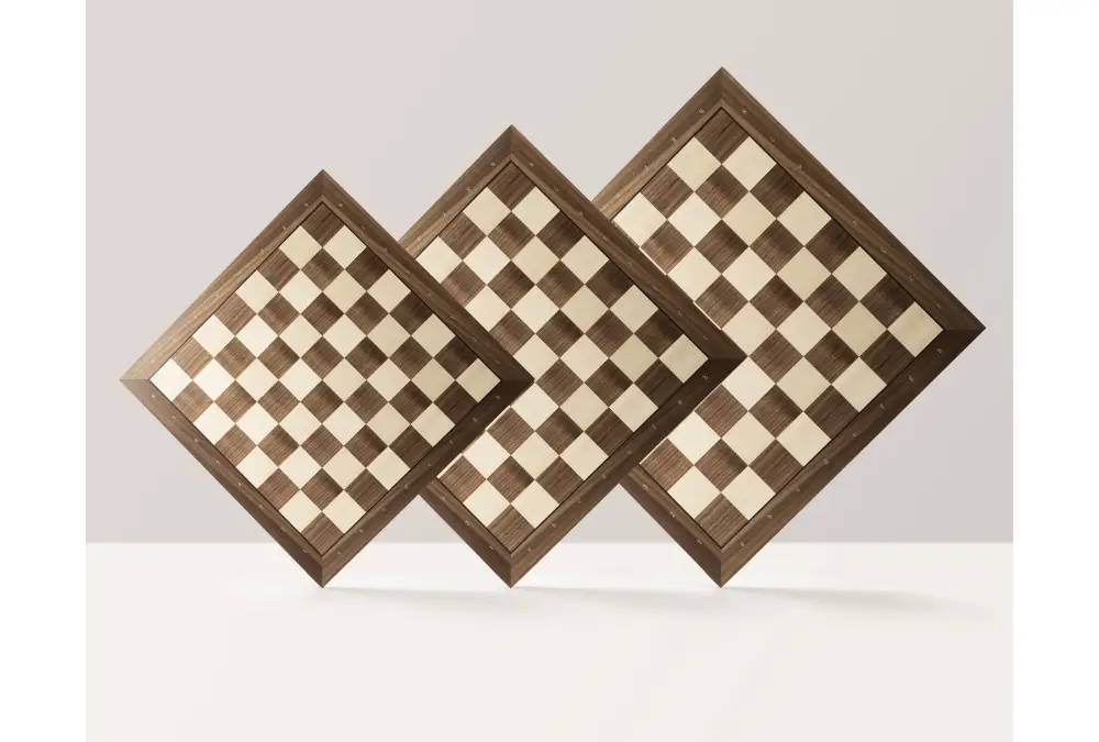 Deska szachowa nr 5 (z opisem) z czarną ramką orzech/klon (intarsja) - Ekskluzywna