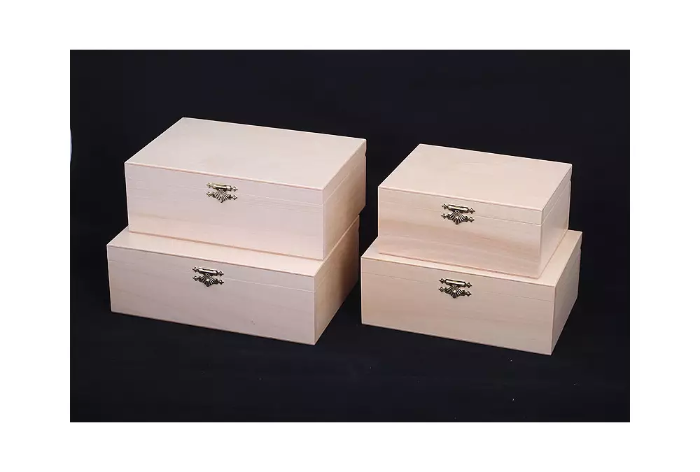 DREWNIANY KUFEREK NA FIGURY SZACHOWE STAUNTON No 6