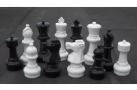 Mały zestaw szachów ogrodowych (król 30 cm) Mały zestaw szachów ogrodowych (król 30 cm)