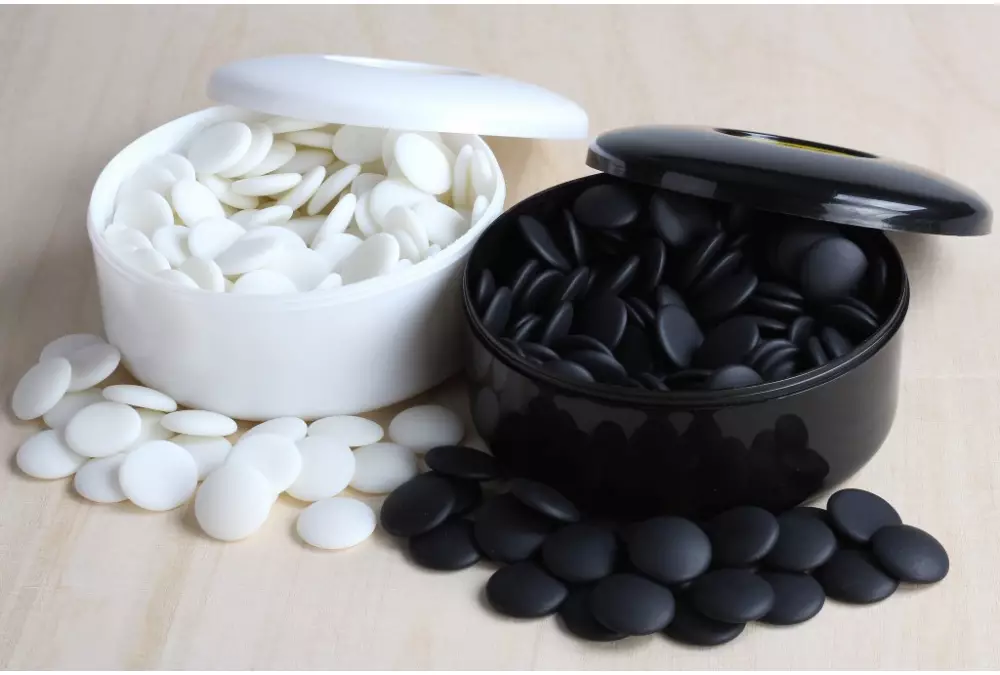 Zestaw do gry w GO - deska winylowa rolowana 19x19 + kamienie do GO