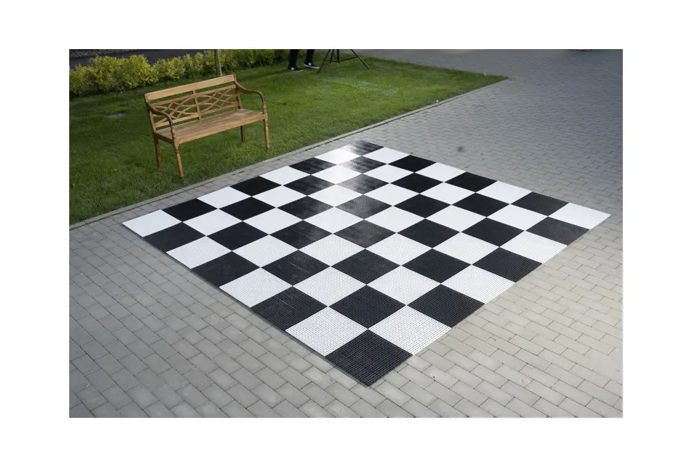 Szachownica plastikowa do szachów oraz warcabów plenerowych / ogrodowych (pole 36 cm)