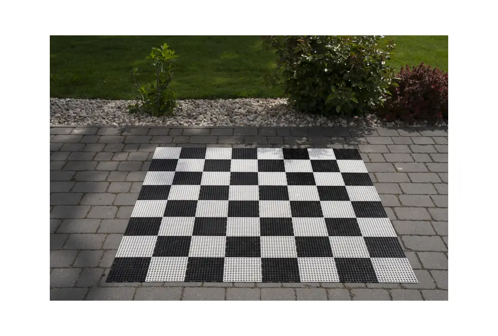 Szachownica ogrodowa plastikowa nr 6" (17 cm)