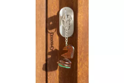 Brelok czarny skoczek