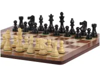 Zestaw szachowy French Lardy - szachownica padukowa (pole 58 mm), figury (król 96 mm) Zestaw szachowy French Lardy - szachownica padukowa (pole 58 mm), figury (król 96 mm)