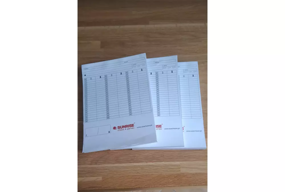 Bloki samokopiujące do zapisu partii - Scorebook (50 partii)