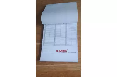 Bloki samokopiujące do zapisu partii - Scorebook (50 partii)