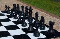 Figury plastikowe do szachów plenerowych / ogrodowych (wysokość króla 45 cm)