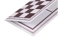 Dwustronna plastikowa deska: szachy + młynek, (32,5x32,5cm),składana, biało - brązowa Dwustronna plastikowa deska: szachy + młynek, (32,5x32,5cm),składana, biało - brązowa