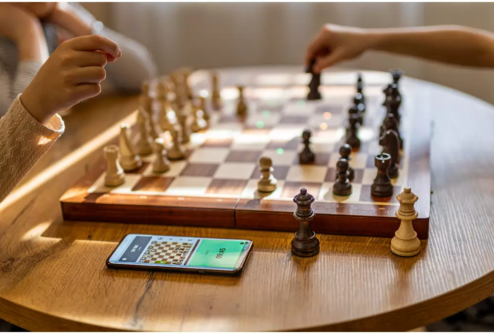 Elektroniczne szachy iChessOne Timeless