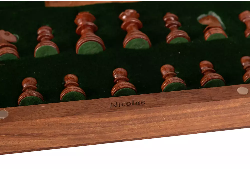 Grawerowanie szachów